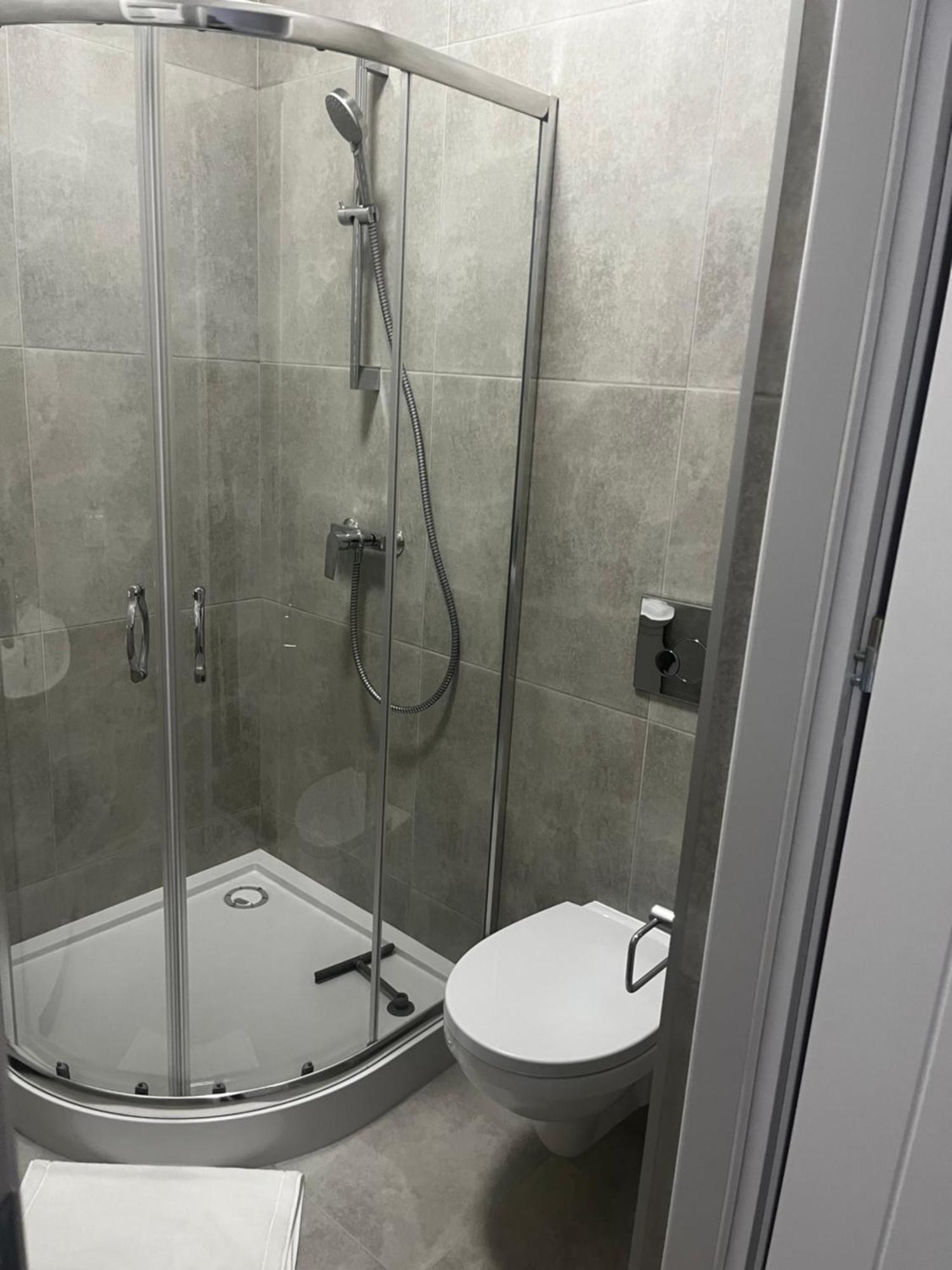 Apartamenty Dbrw Jezyce بوزنان المظهر الخارجي الصورة